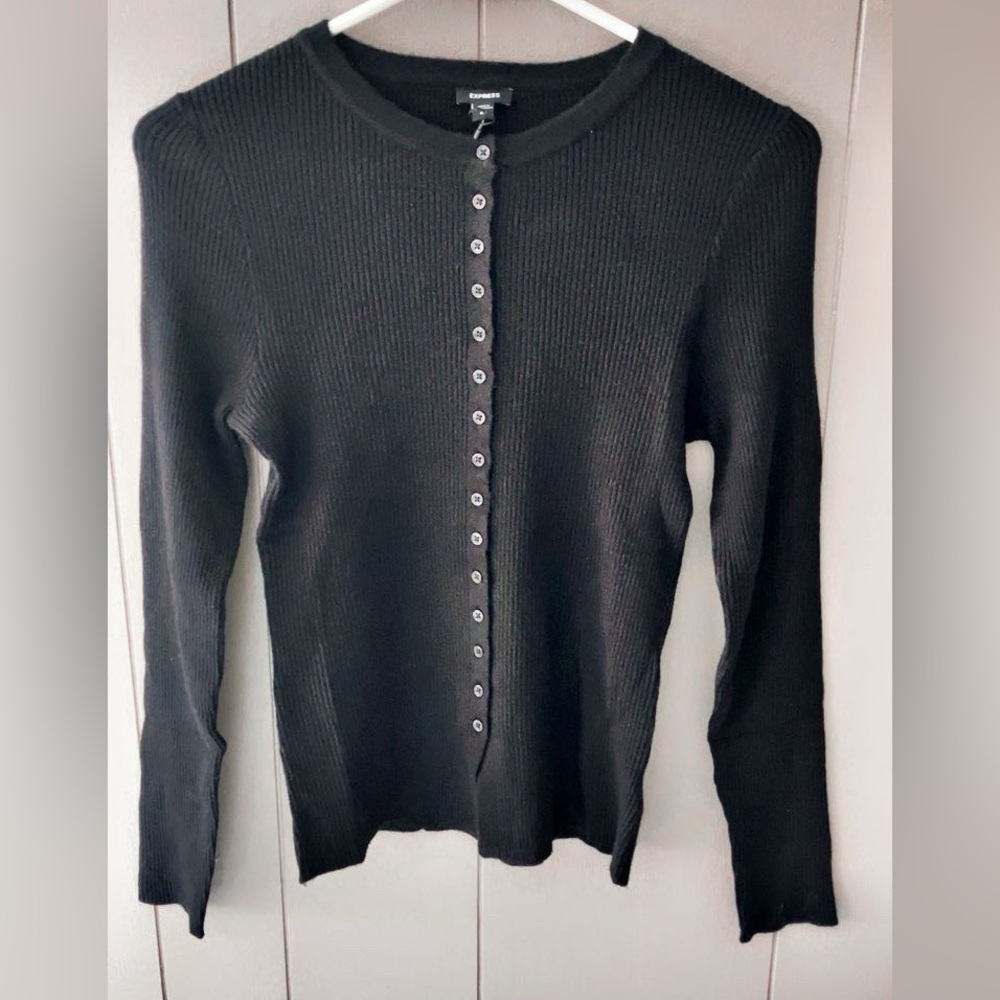 Express Black Ribbed Long-Sleeve Button-Up Top